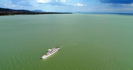 Vonyarcvashegy 2025: Festivales, Senderismo, Vino y Vistas al Lago