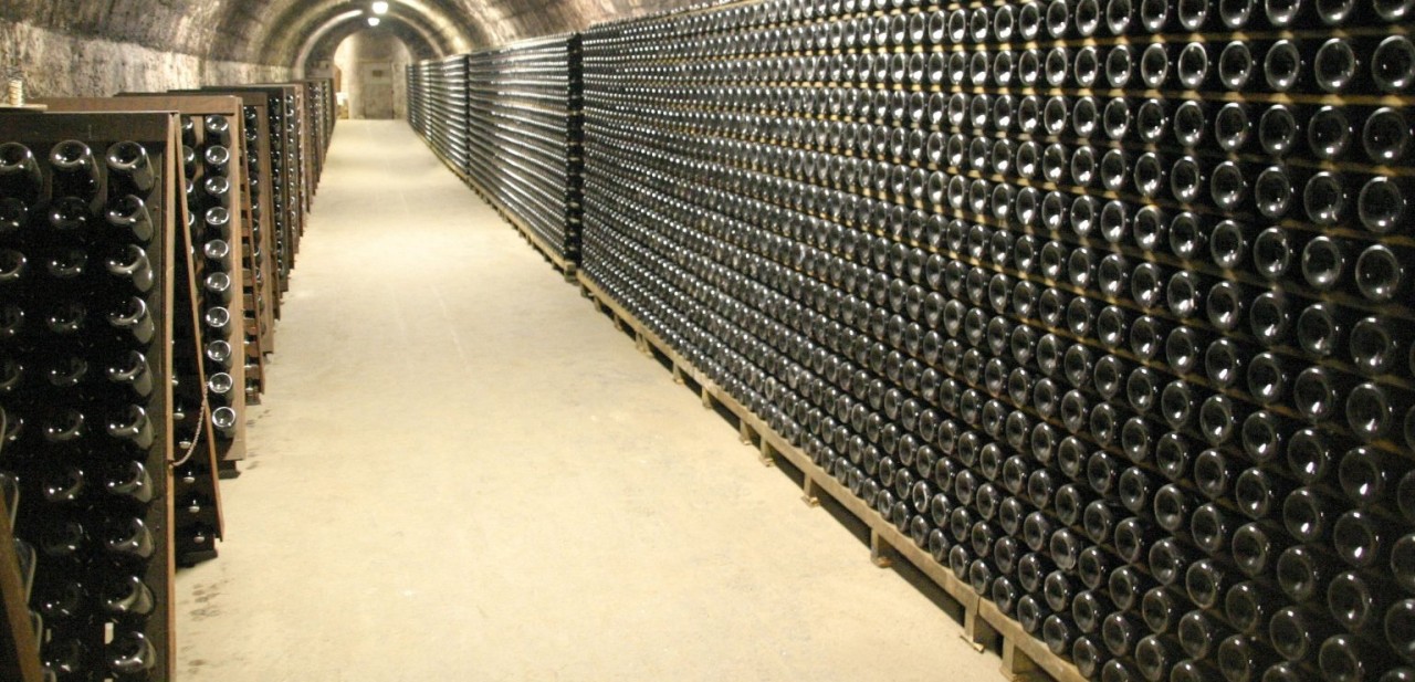 Vuelven las visitas a las bodegas de vino espumoso Törley en Budapest en 2025