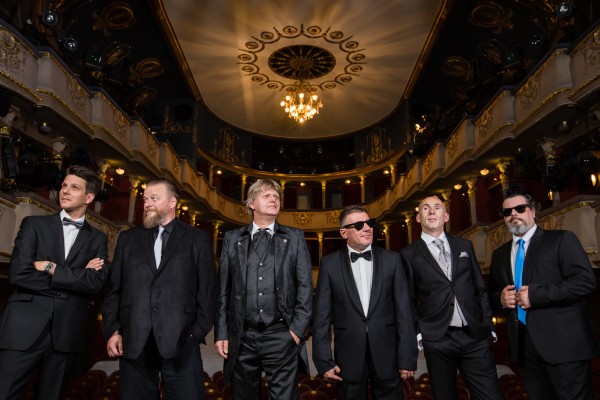 El Budapest Arena se prepara para el gran concierto de Ismerős Arcok en 2026