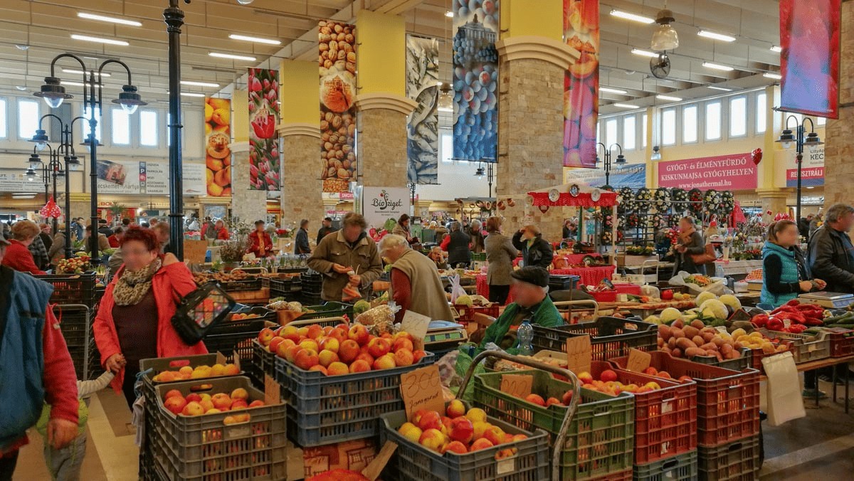 Kecskemét Penny Flea Market Hits The Streets In 2026